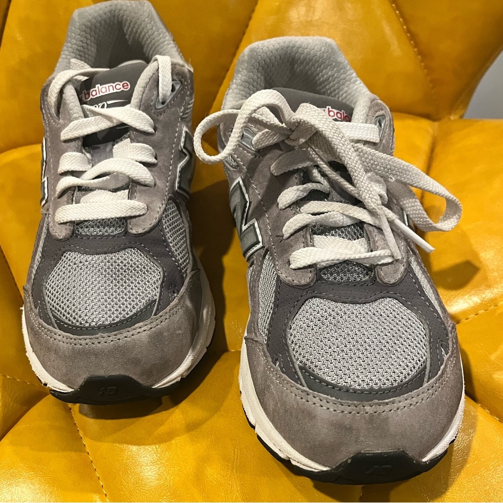 authentic NEW BALANCE 990